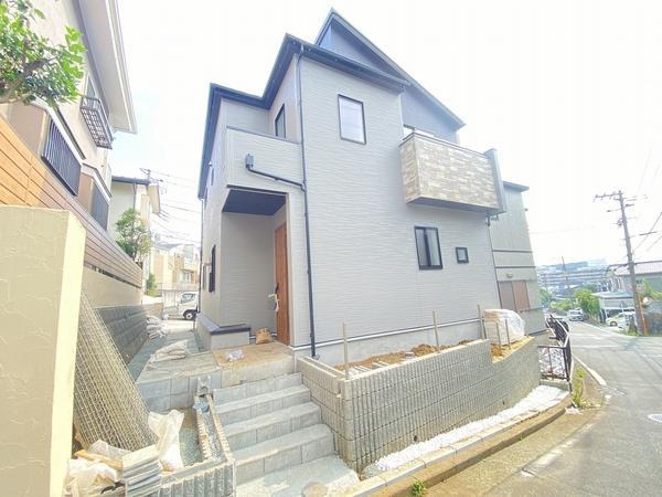 横浜市戸塚区名瀬町　新築戸建