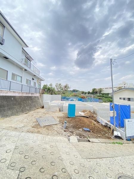 横浜市戸塚区平戸町　新築戸建　全２棟　１号棟