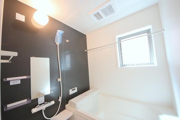 相模原市南区南台6丁目3期　新築分譲住宅　1号棟