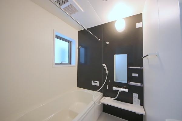 相模原市南区南台6丁目3期　新築分譲住宅　2号棟