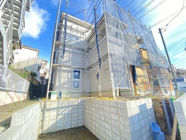 横浜市戸塚区名瀬町　新築戸建　全３棟　３号棟
