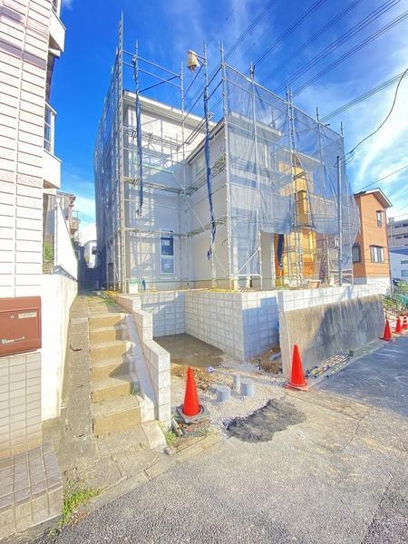 横浜市戸塚区名瀬町　新築戸建　全３棟　３号棟