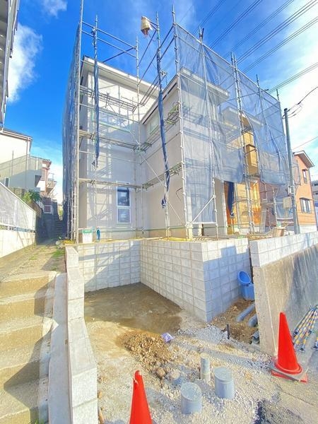 横浜市戸塚区名瀬町　新築戸建　全３棟　３号棟