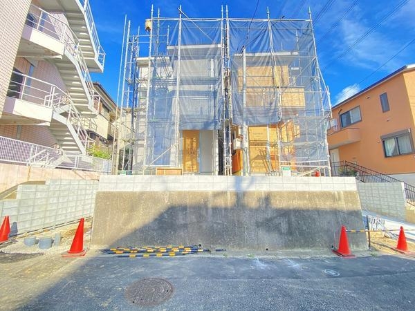 横浜市戸塚区名瀬町　新築戸建　全３棟　３号棟