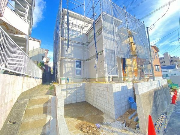 横浜市戸塚区名瀬町　新築戸建　全３棟　３号棟
