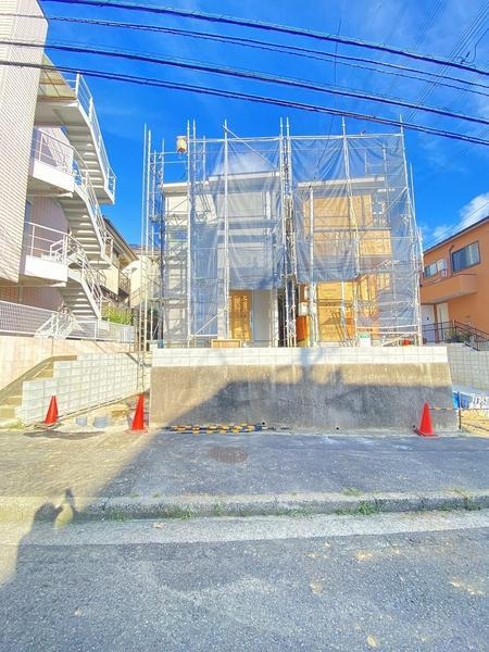 横浜市戸塚区名瀬町　新築戸建　全３棟　１号棟