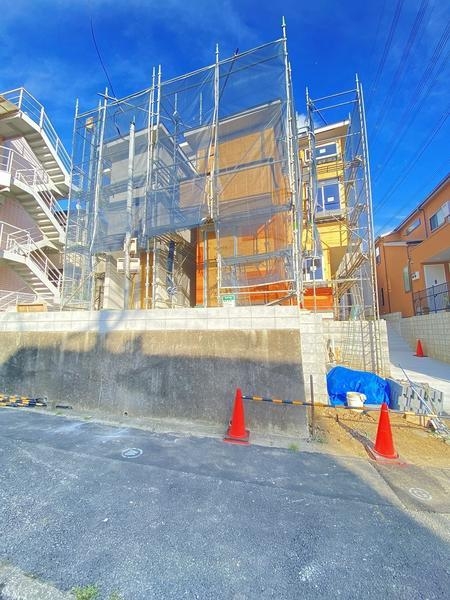 横浜市戸塚区名瀬町　新築戸建　全３棟　１号棟