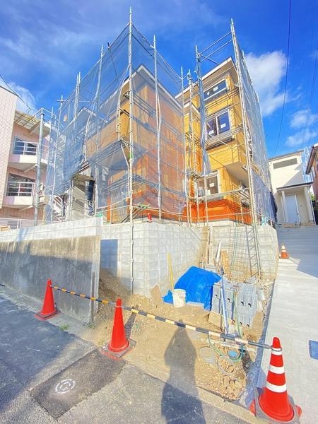 横浜市戸塚区名瀬町　新築戸建　全３棟　１号棟