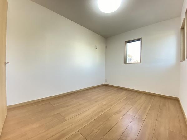 横浜市瀬谷区阿久和東３丁目　新築戸建　全２棟　B棟