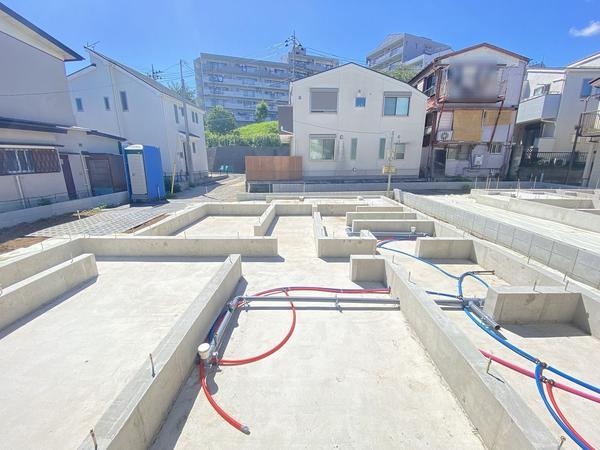 横浜市瀬谷区橋戸１丁目　新築戸建　全２棟　A号棟