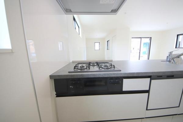 座間市座間1丁目3期　新築分譲住宅　2号棟