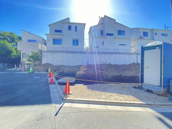 横浜市戸塚区上矢部町　新築戸建　全３棟　１号棟