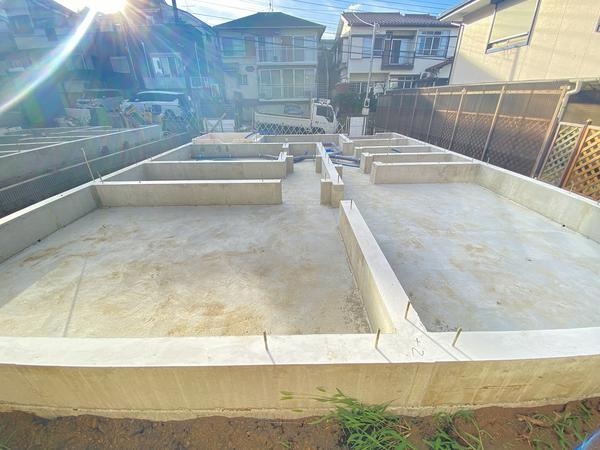 横浜市泉区白百合２丁目　新築戸建　全２棟　１号棟