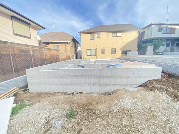横浜市泉区白百合２丁目　新築戸建　全２棟　１号棟