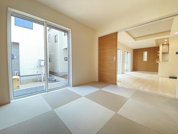 藤沢市高倉　新築戸建　全３棟　１号棟