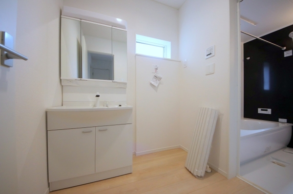 座間市立野台1丁目　新築戸建