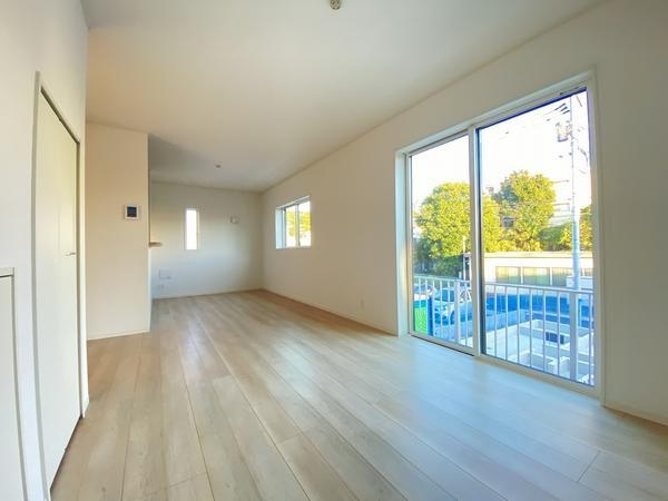 横浜市瀬谷区二ツ橋町　新築戸建　　全４棟　３号棟