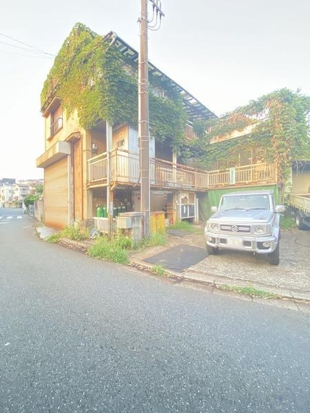 横浜市戸塚区汲沢６丁目の土地