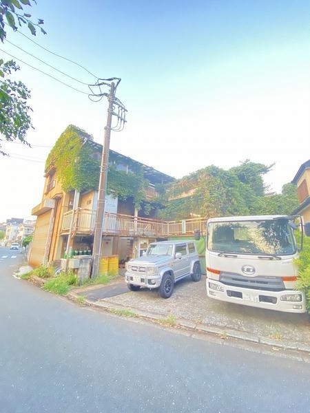横浜市戸塚区汲沢６丁目の土地