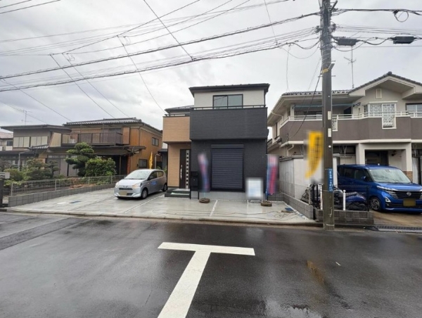 横浜市瀬谷区阿久和西１丁目　新築戸建　全２棟　１号棟