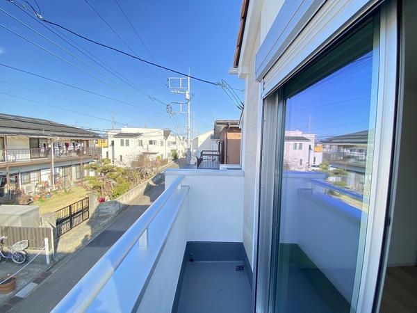 横浜市瀬谷区宮沢2丁目　新築戸建　全3棟　2号棟