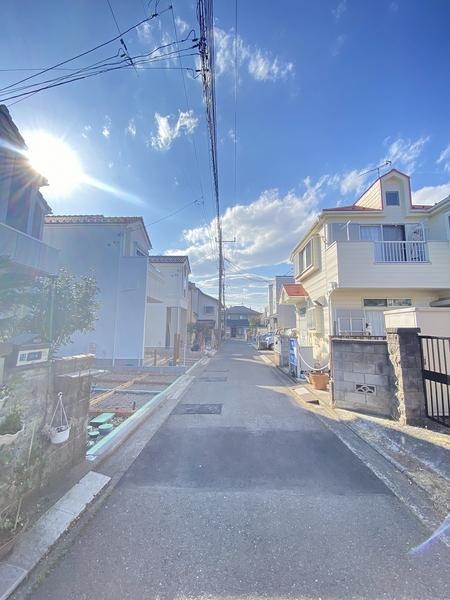 横浜市瀬谷区宮沢2丁目　新築戸建　全3棟　2号棟