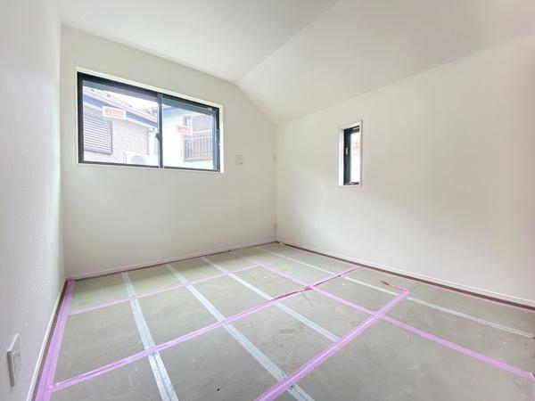 横浜市泉区中田北３丁目　新築戸建　全２棟　１号棟