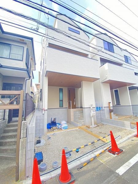 横浜市戸塚区汲沢3丁目　新築戸建　全3棟　C号棟