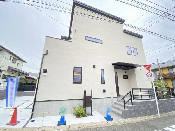 横浜市旭区万騎が原　新築戸建　全２棟　１号棟