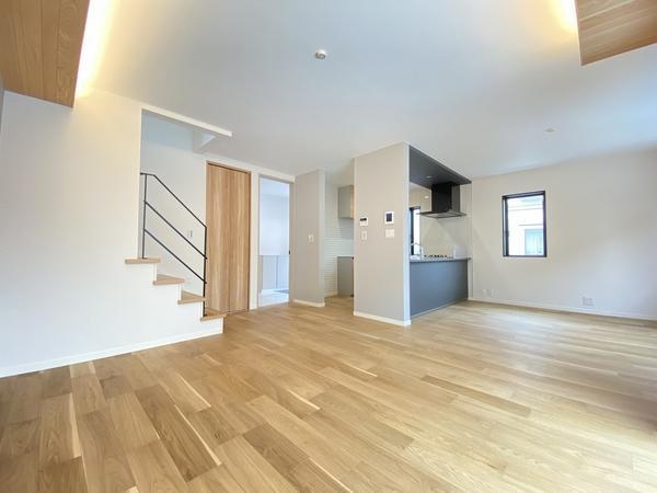 横浜市旭区万騎が原　新築戸建　全２棟　１号棟