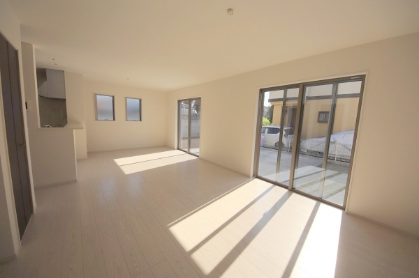 座間市南栗原6丁目　新築戸建　全2棟　2号棟