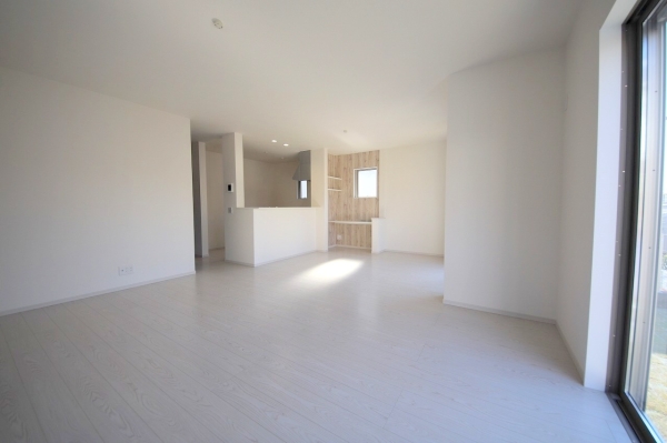 座間市南栗原6丁目　新築戸建　全2棟　1号棟