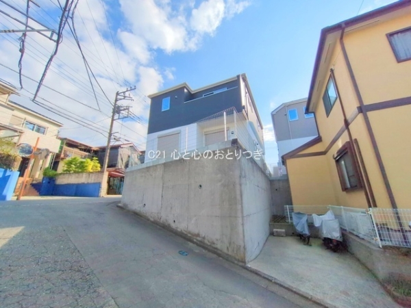 座間市南栗原6丁目　新築戸建　全2棟　1号棟