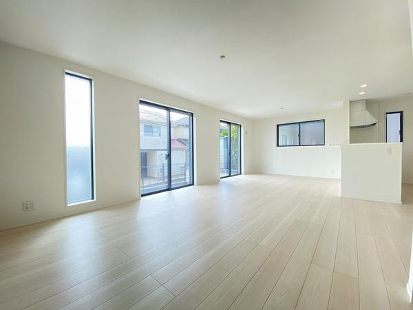 横浜市瀬谷区阿久和西2丁目　新築戸建