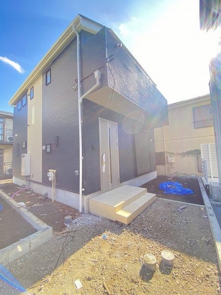 横浜市瀬谷区宮沢２丁目　新築戸建　全２棟　１号棟