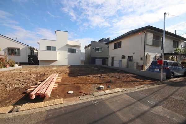 相模原市南区相武台3丁目第23　新築分譲住宅　2号棟