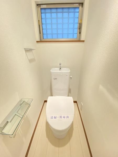 横浜市戸塚区下倉田町の中古一戸建て(トイレ)