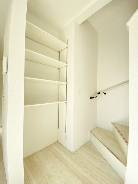 綾瀬市寺尾本町3丁目　新築戸建　全8区画　4号棟