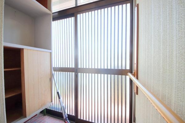 相模原市南区上鶴間7丁目の中古一戸建て(玄関)