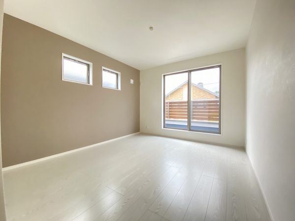 藤沢市高倉　新築戸建　全３棟　３号棟