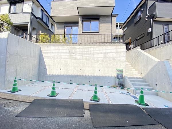 横浜市戸塚区平戸町　新築戸建　全２棟　A号棟