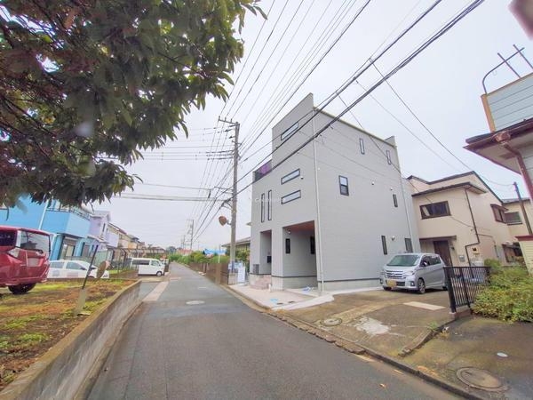 綾瀬市深谷中7丁目　新築戸建