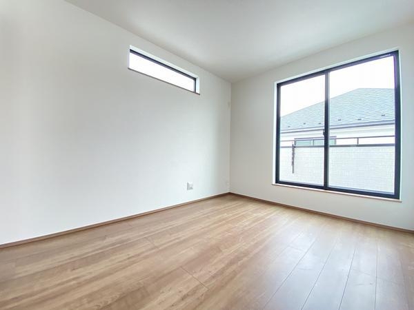横浜市瀬谷区本郷1丁目　新築戸建　全14棟　J号棟