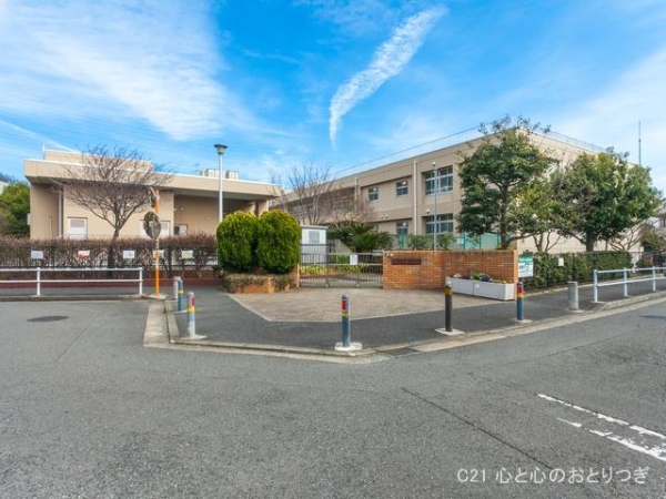 横浜市戸塚区戸塚町　新築戸建　全8棟　3号棟(横浜市立下郷小学校)