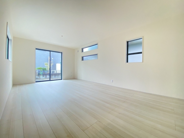 横浜市瀬谷区中屋敷1丁目　新築戸建