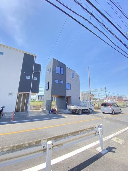 横浜市戸塚区上倉田町　新築戸建