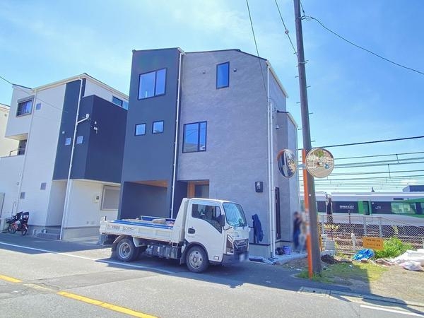 横浜市戸塚区上倉田町　新築戸建