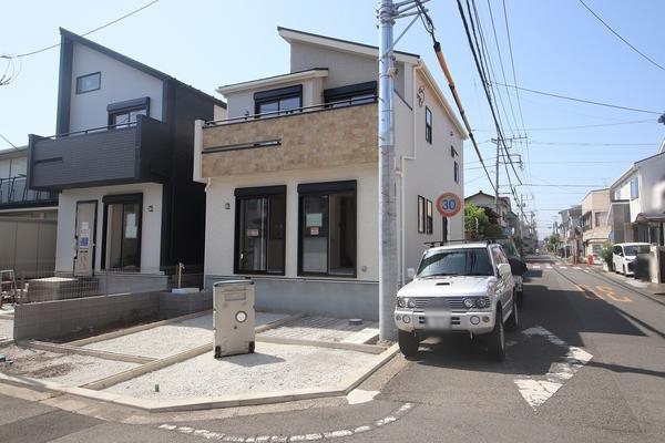 相模原市南区相模台6丁目　新築分譲住宅　2号棟