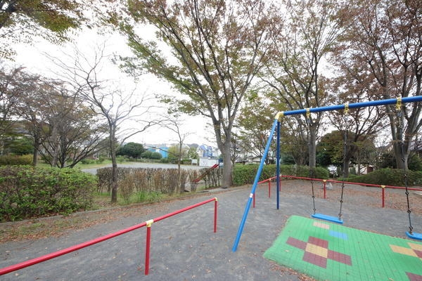 横浜市泉区緑園３丁目の土地(緑園子易谷公園)