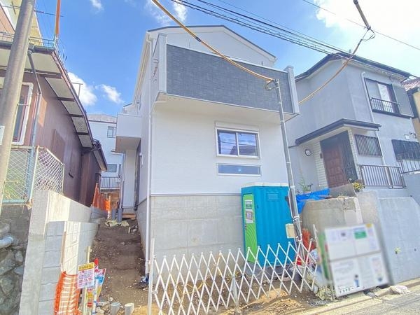横浜市戸塚区矢部町　新築戸建